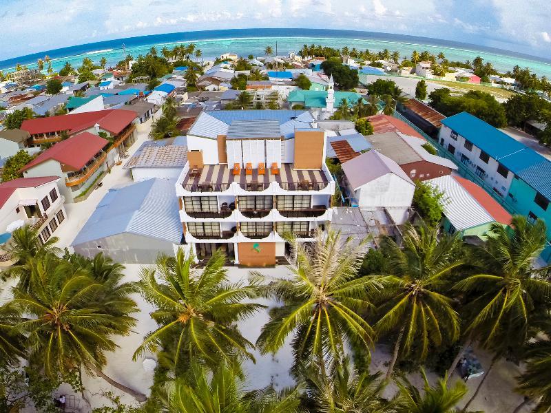 Crystal Sands Beach Hotel At Маафуши Экстерьер фото