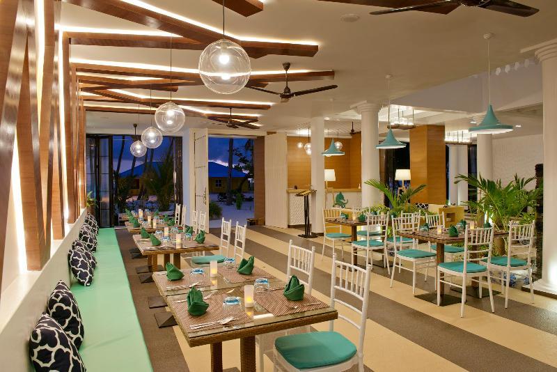 Crystal Sands Beach Hotel At Маафуши Экстерьер фото